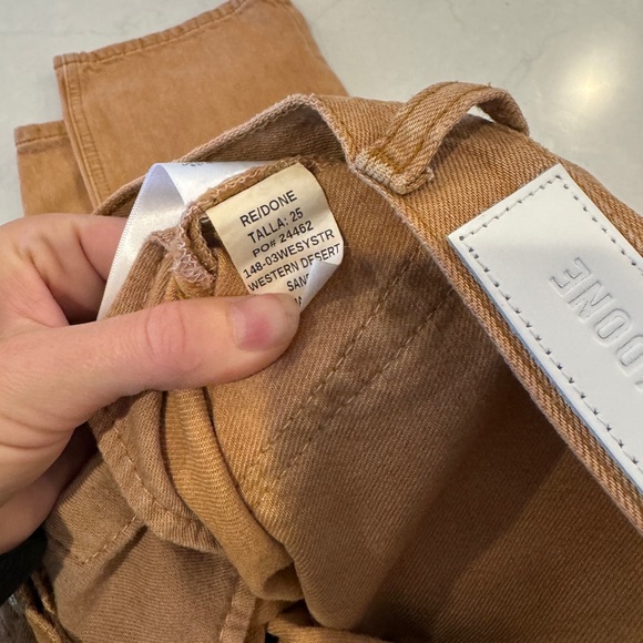 NWT RE/DONE DENIM JEANS ‘EASY STRAIGHT’ IN WESTERN DESERT SAND 25 - Picture 8 of 9